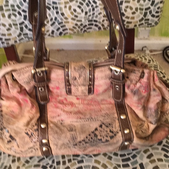 Purse - Picture 2 of 8